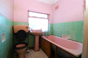 Photo 14- click for photo gallery